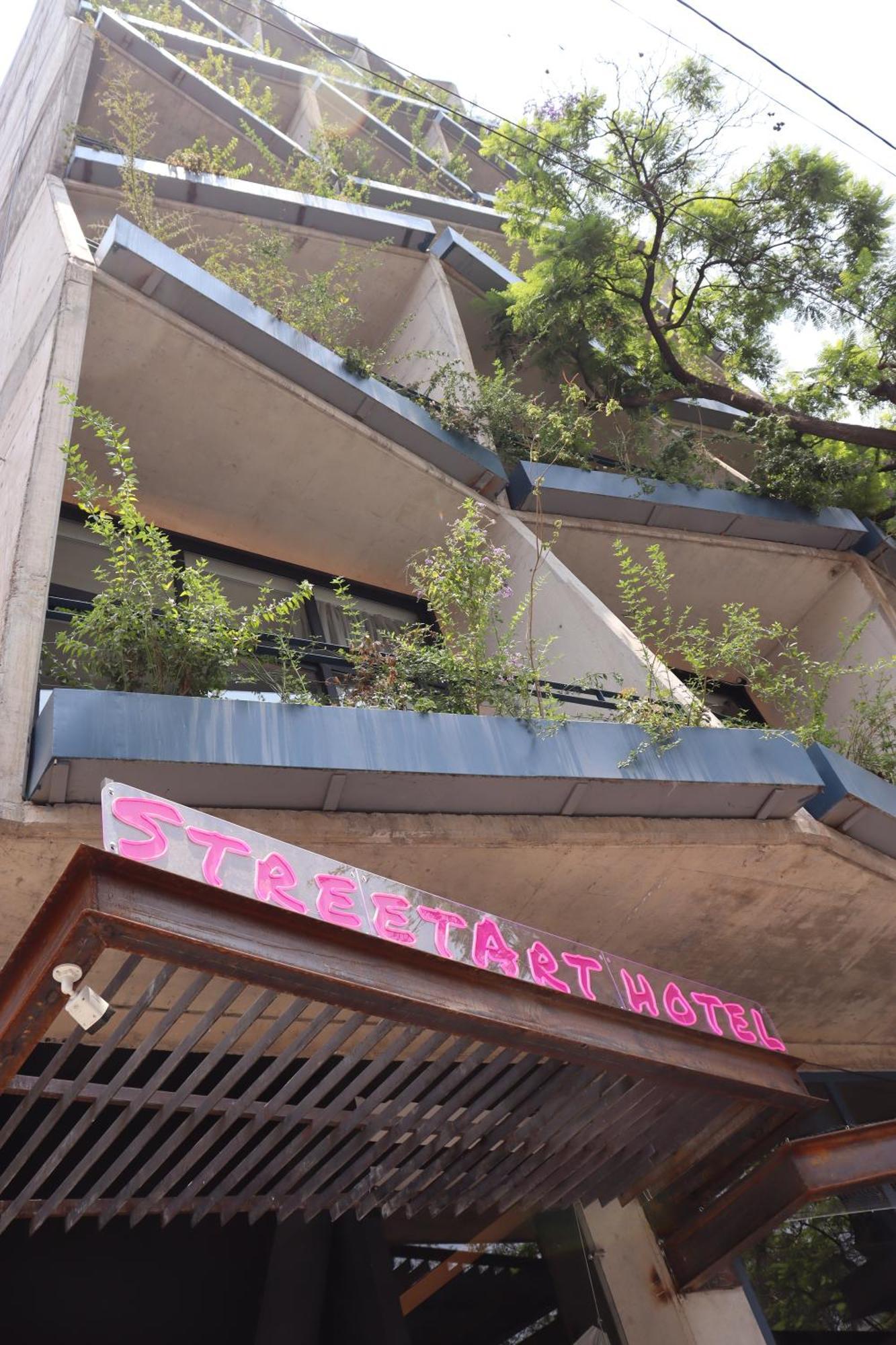 Street Art Hotel Roma Mexico City Exterior photo